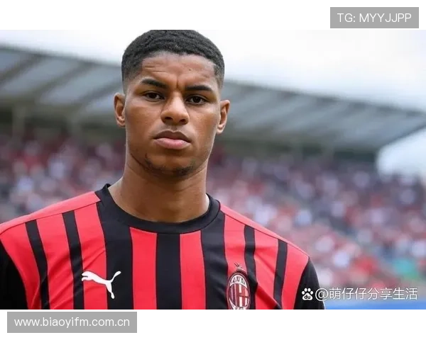 奥斯梅恩 vs 弗拉霍维奇：传统9号的不同答案