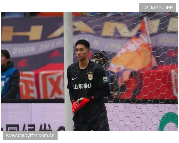 山东泰山防守老将坐镇背景下，体系问题显现，防守表现波动对赛季走势形成制约