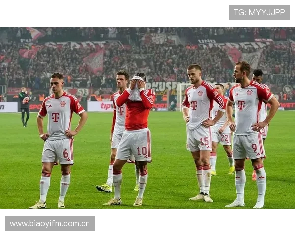 拜仁：更衣室矛盾传闻增加，对球队争冠形势与稳定性产生影响